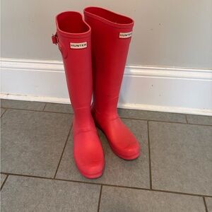 Hunter Red Wellington Winter Boots